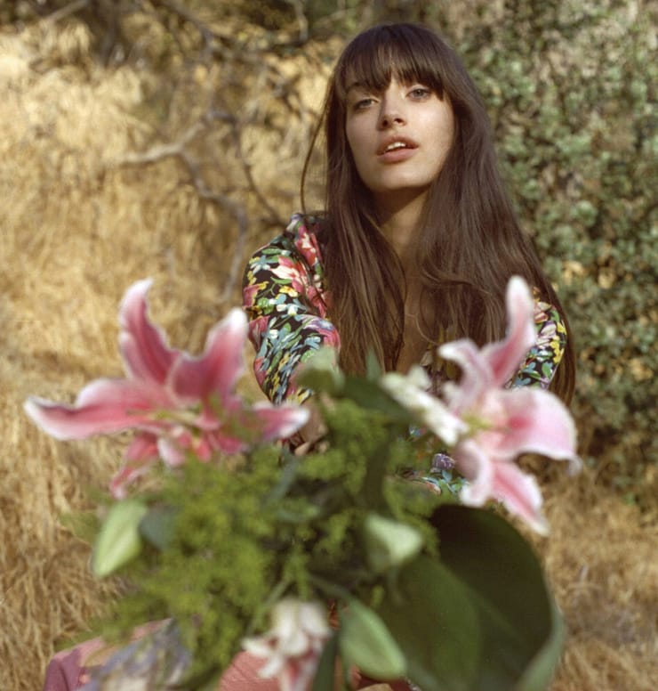 Louise Follain Louise Follain