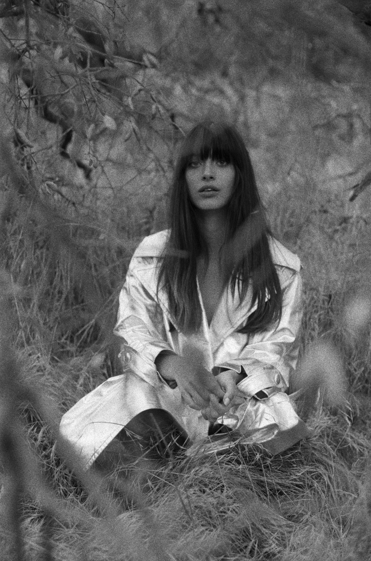 Louise Follain
