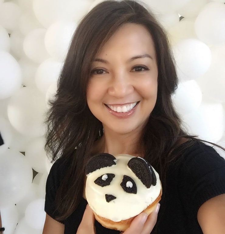 Ming-Na Wen