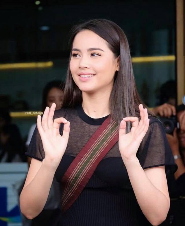 Urassaya Sperbund