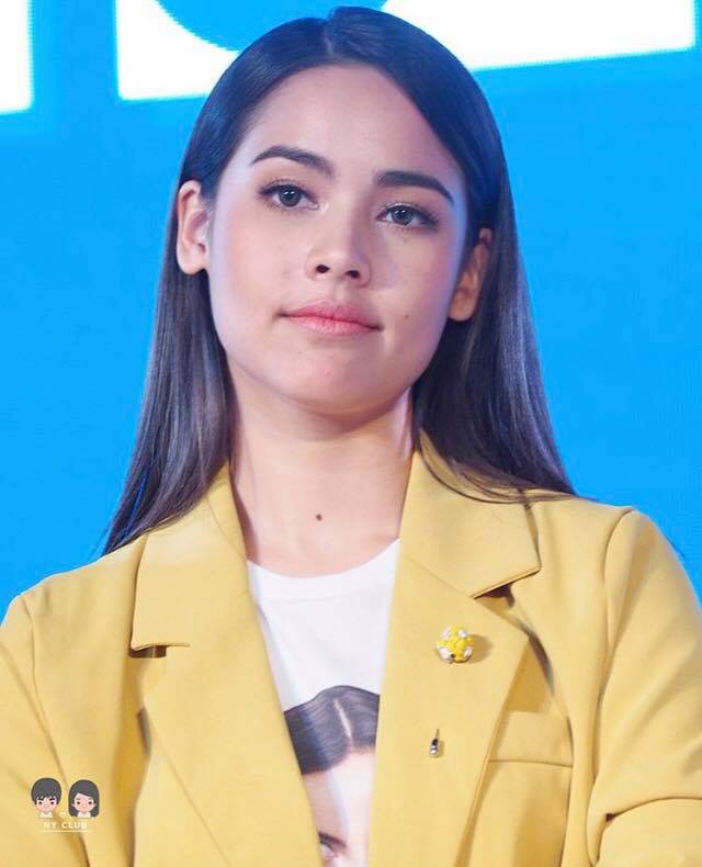 Urassaya Sperbund