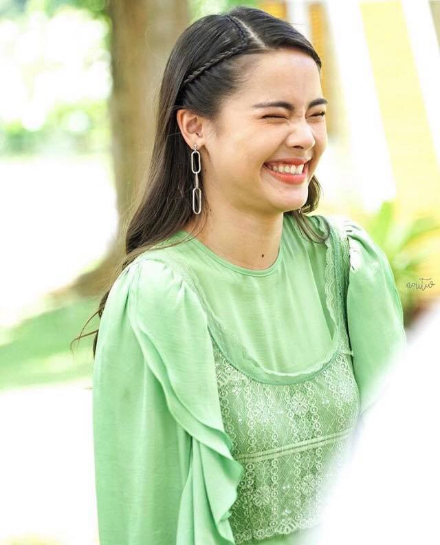 Urassaya Sperbund