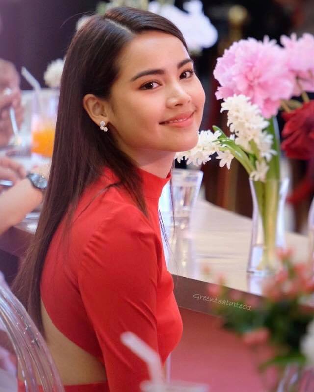 Urassaya Sperbund