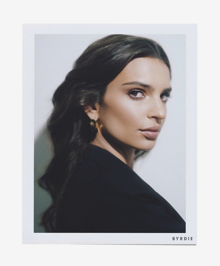 Emily Ratajkowski
