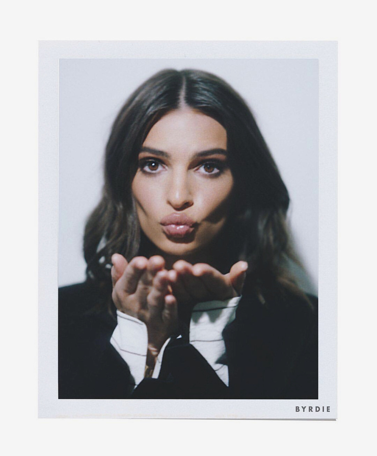 Emily Ratajkowski