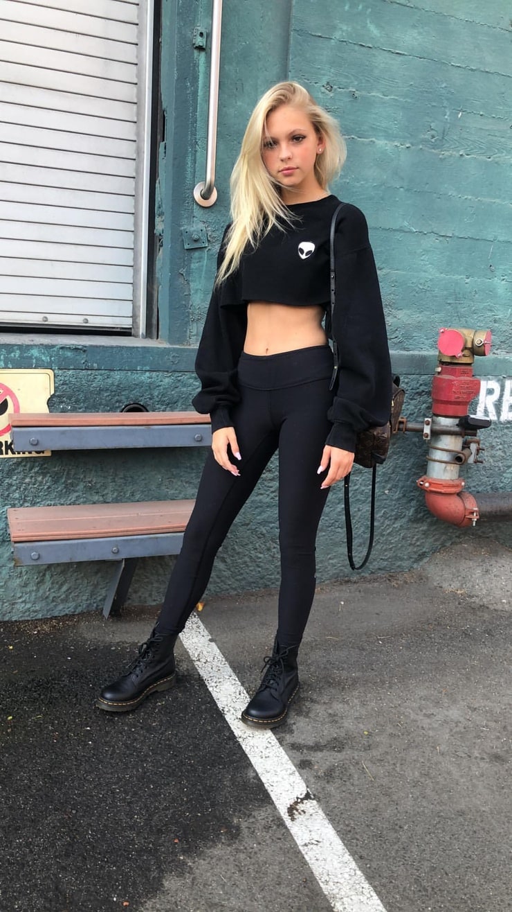 Picture of Jordyn Jones