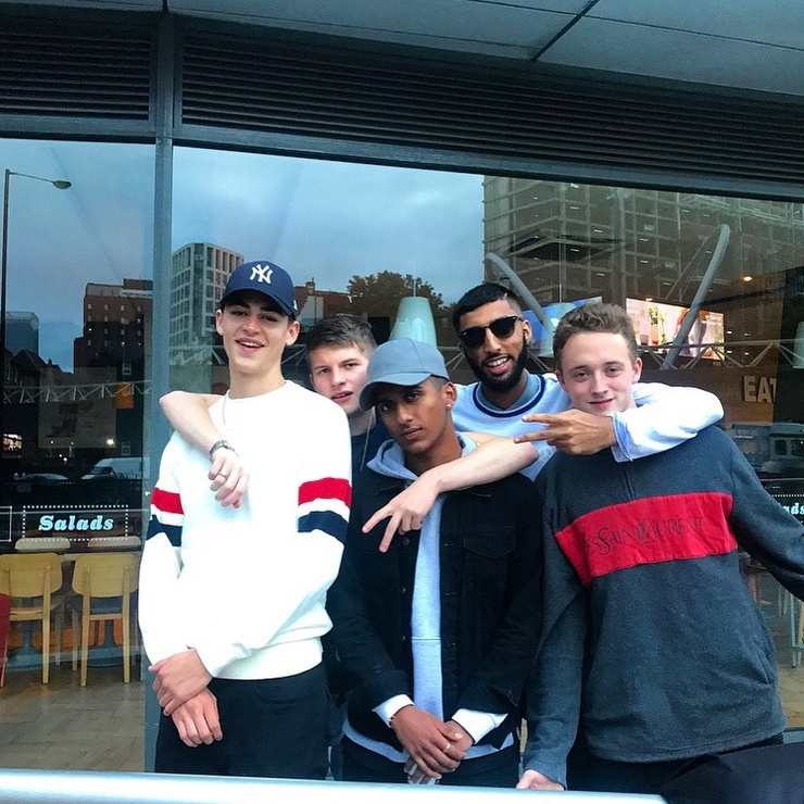 Hero Fiennes-Tiffin