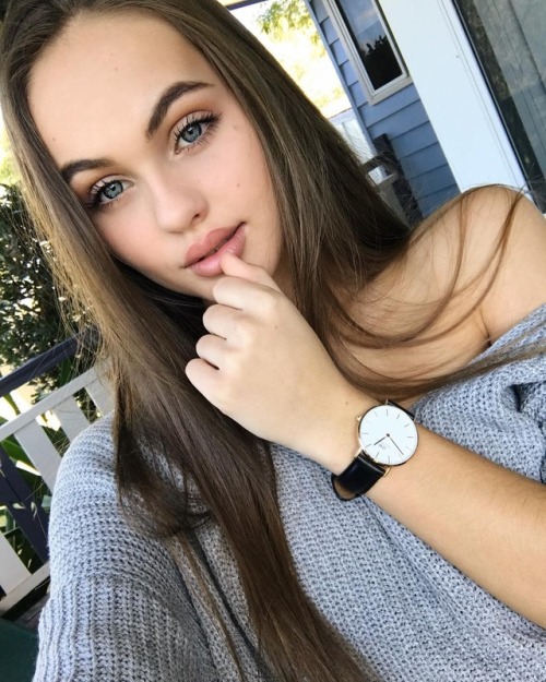 Lily Easton Lily Easton