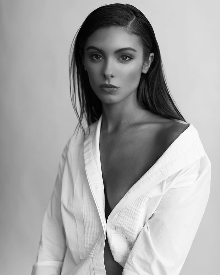 Carmella Rose Carmella Rose