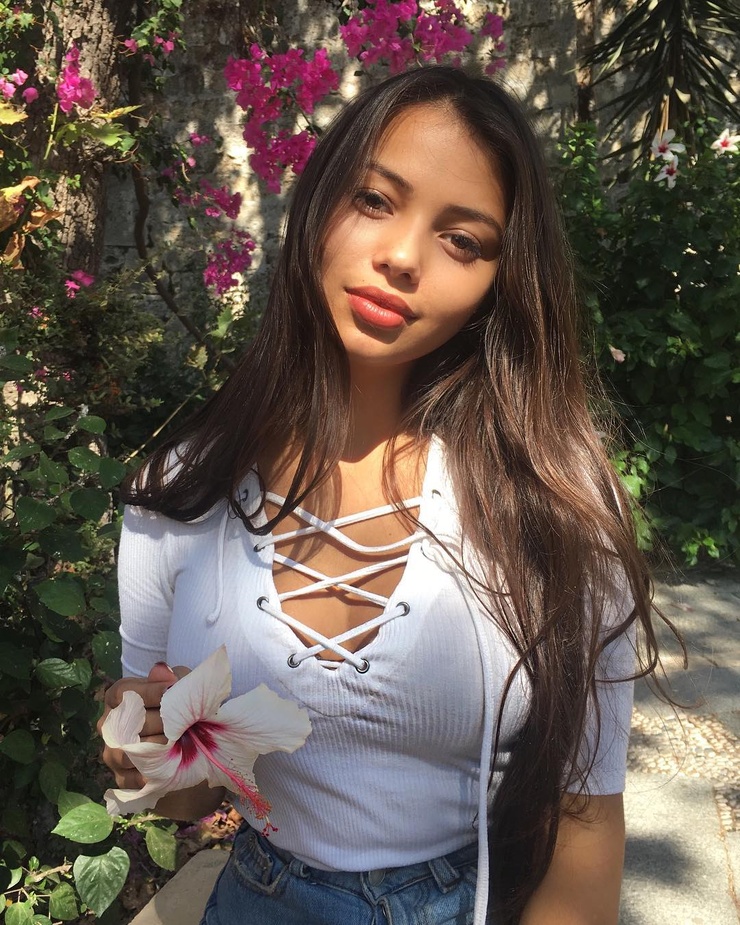 Fiona Barron Fiona Barron