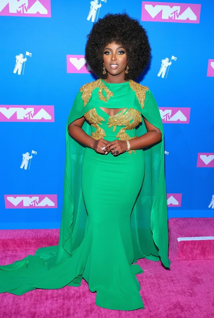 Amara La Negra