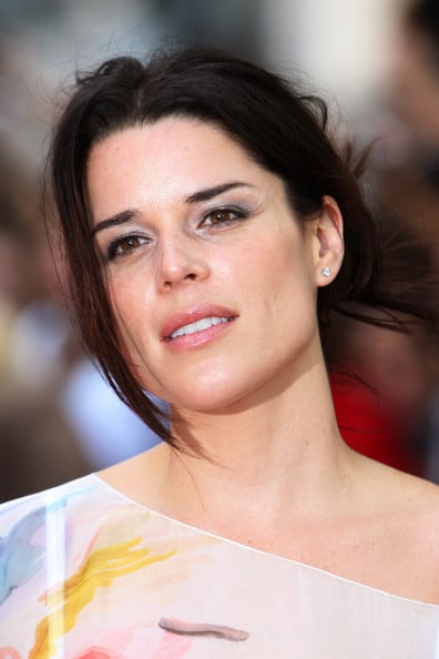 Neve Campbell