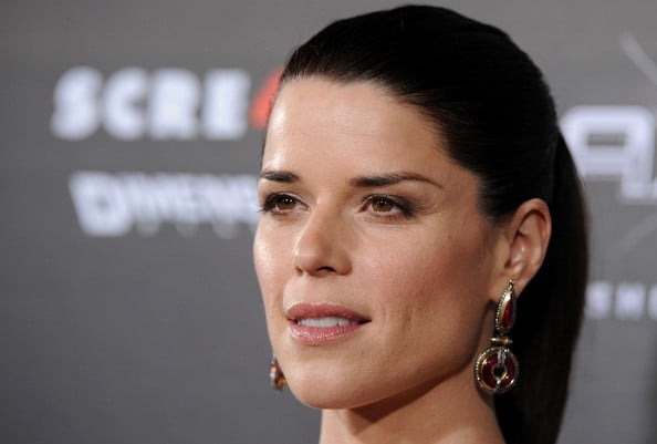 Neve Campbell