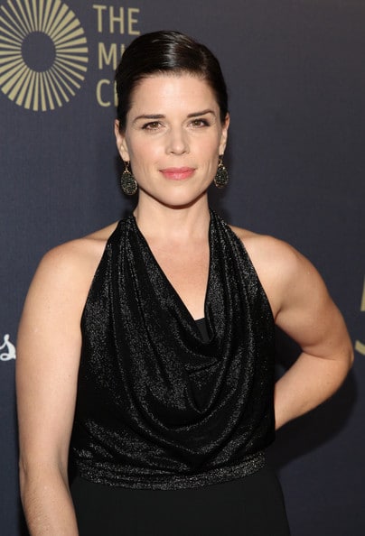 Neve Campbell