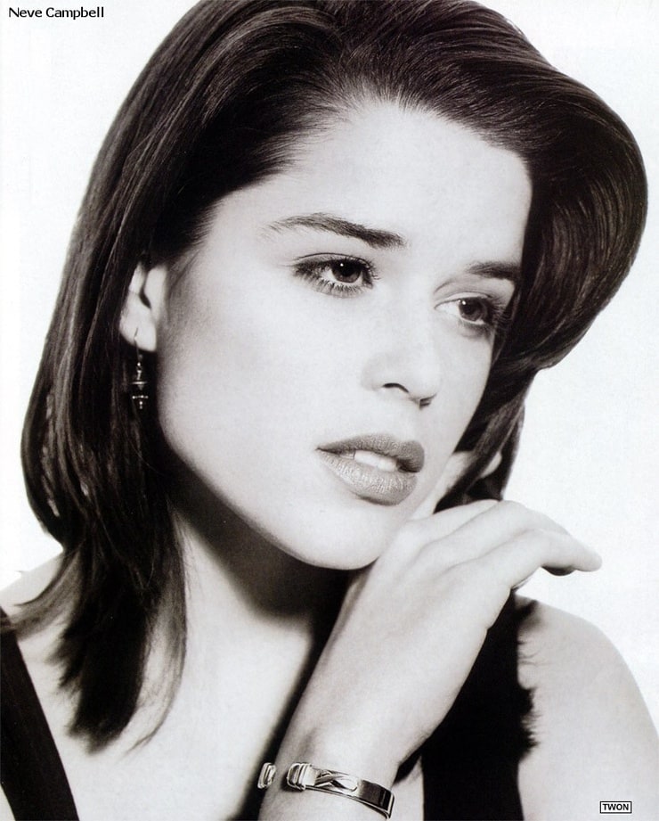 Neve Campbell