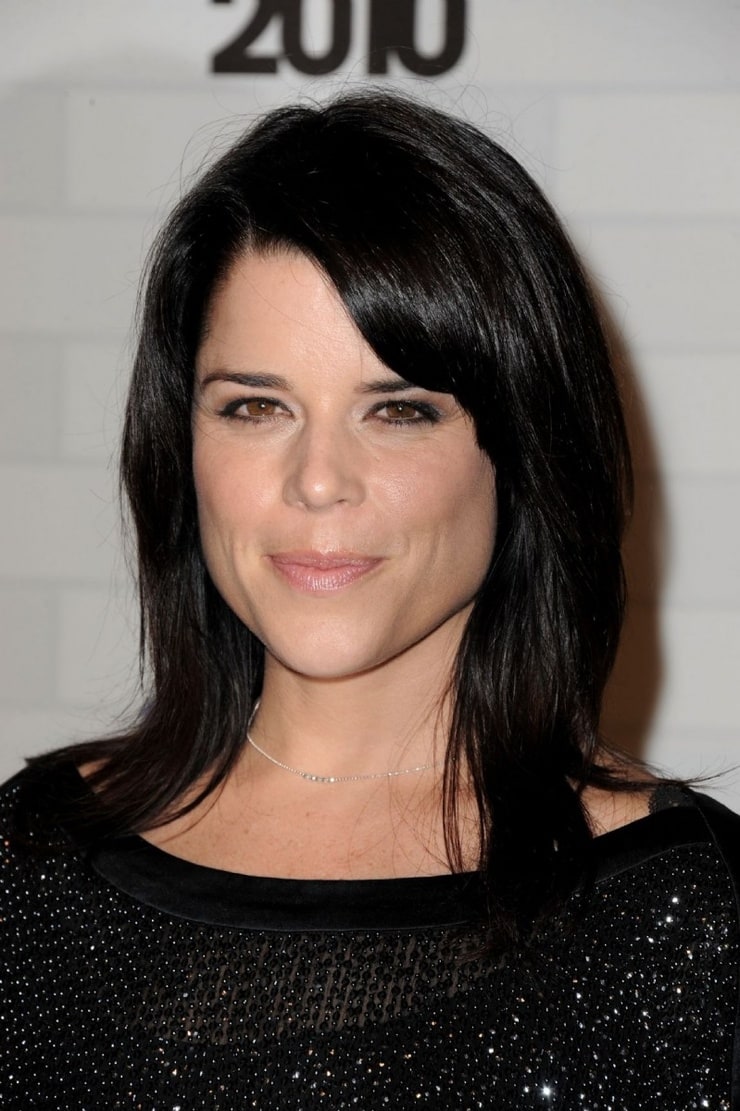 Neve Campbell