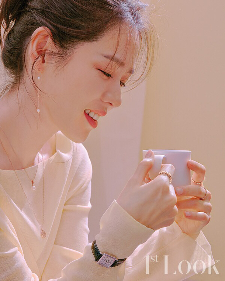 Ye-jin Son Ye-jin Son