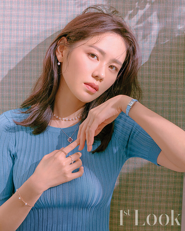 Ye-jin Son Ye-jin Son