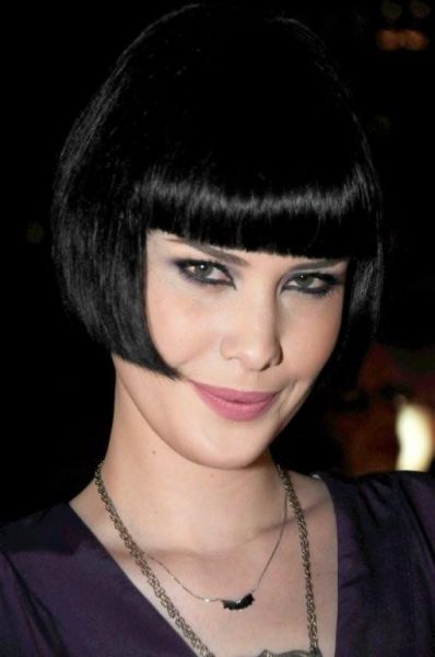 Mayana Moura Mayana Moura
