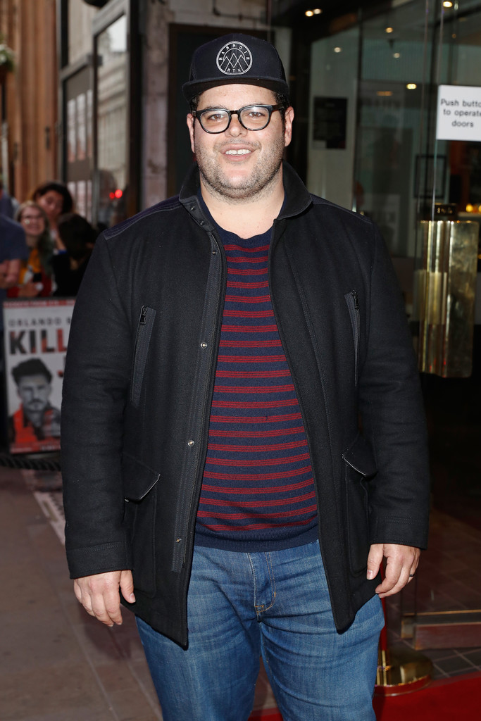 Josh Gad