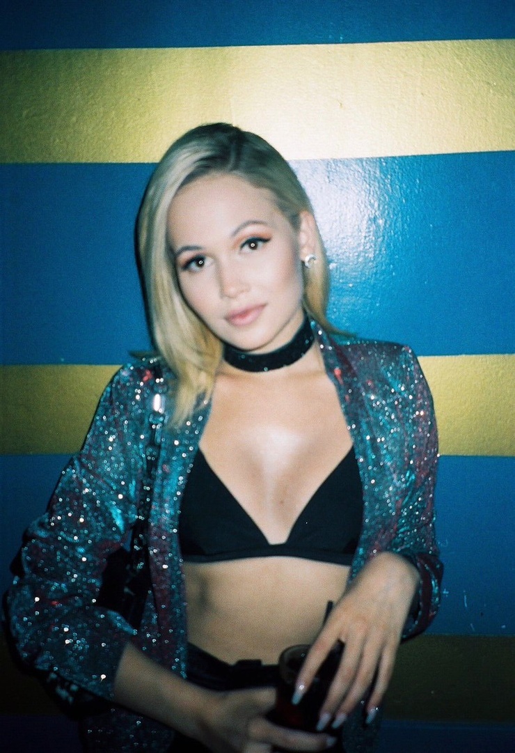 Kelli Berglund Kelli Berglund