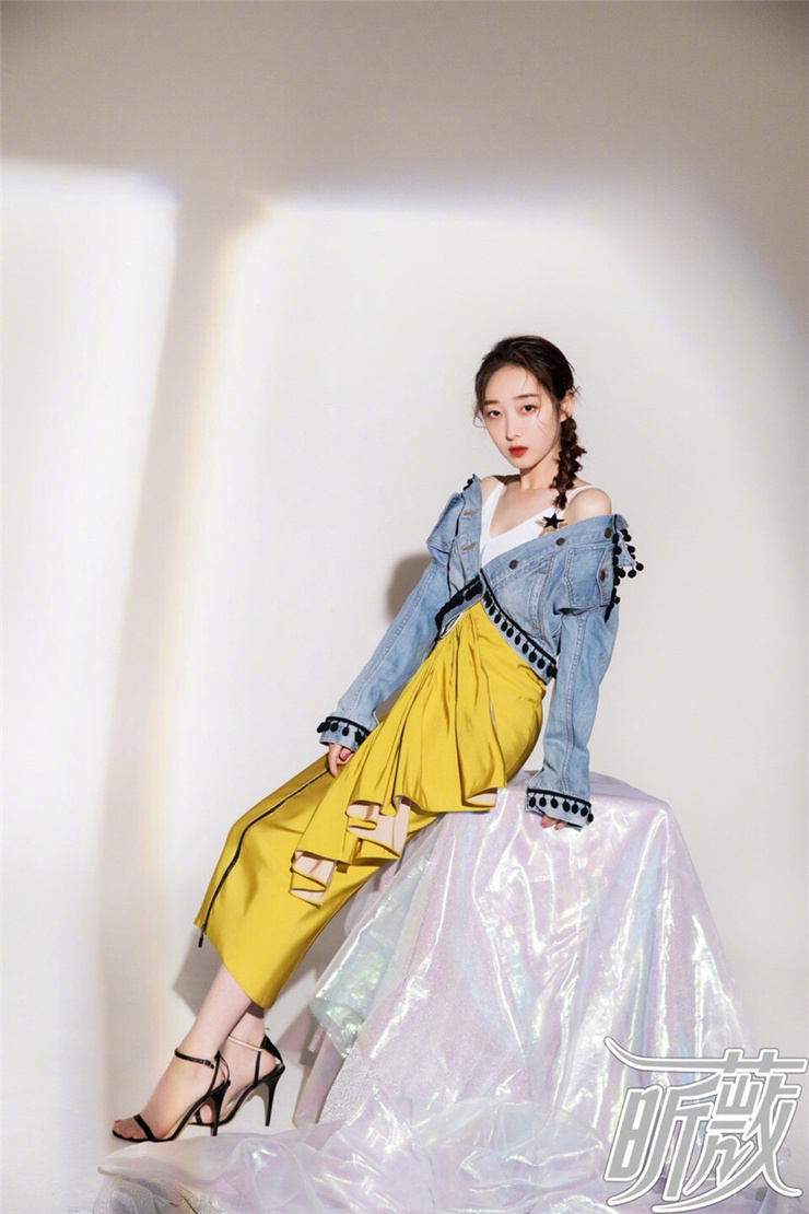 Mengjie Jiang