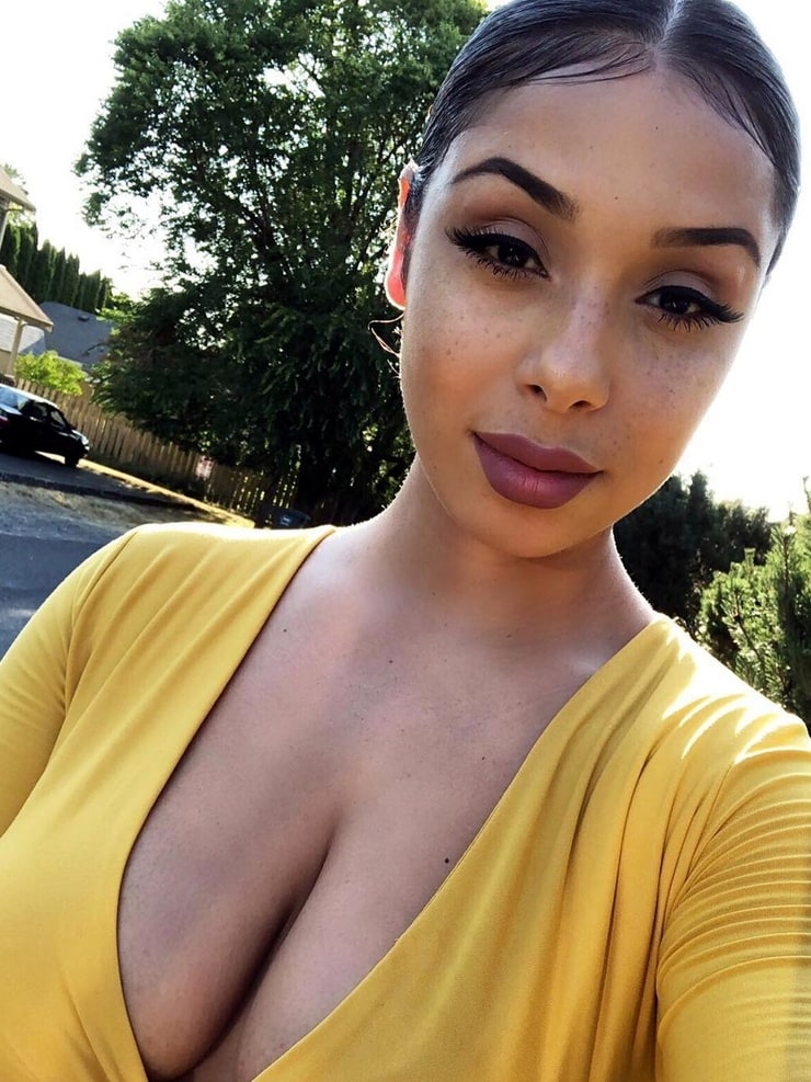 Bianca de Leon Bianca de Leon