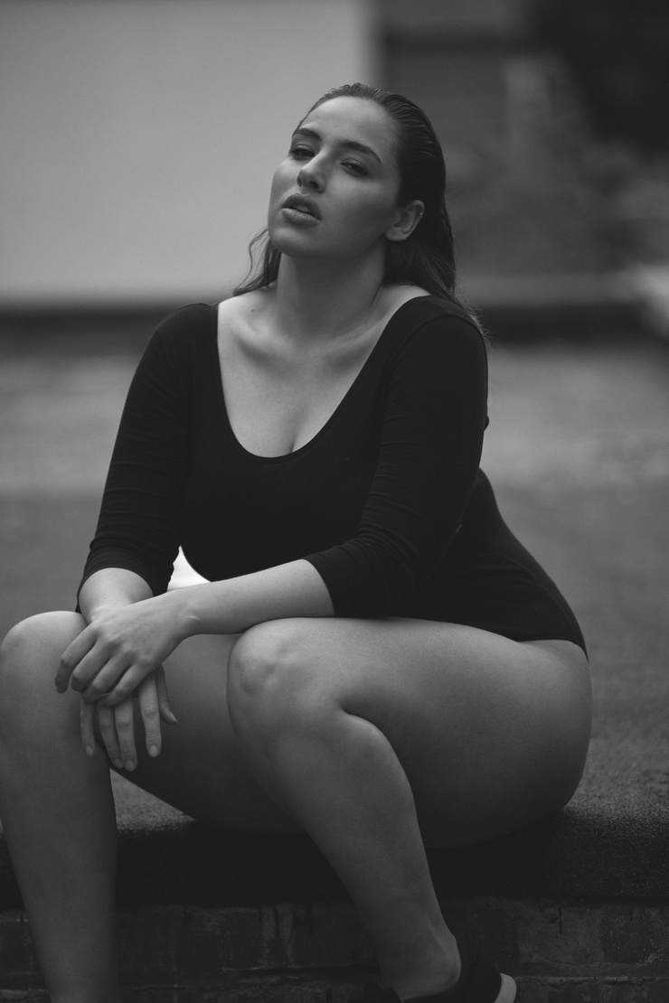 Jada Sezer