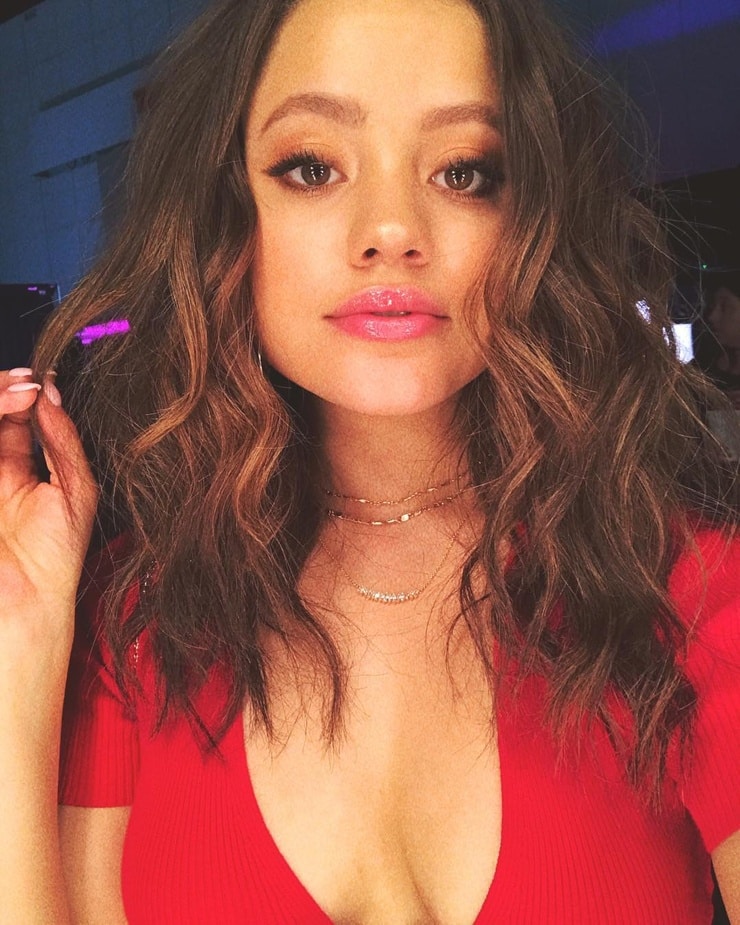 sarah jeffery doll