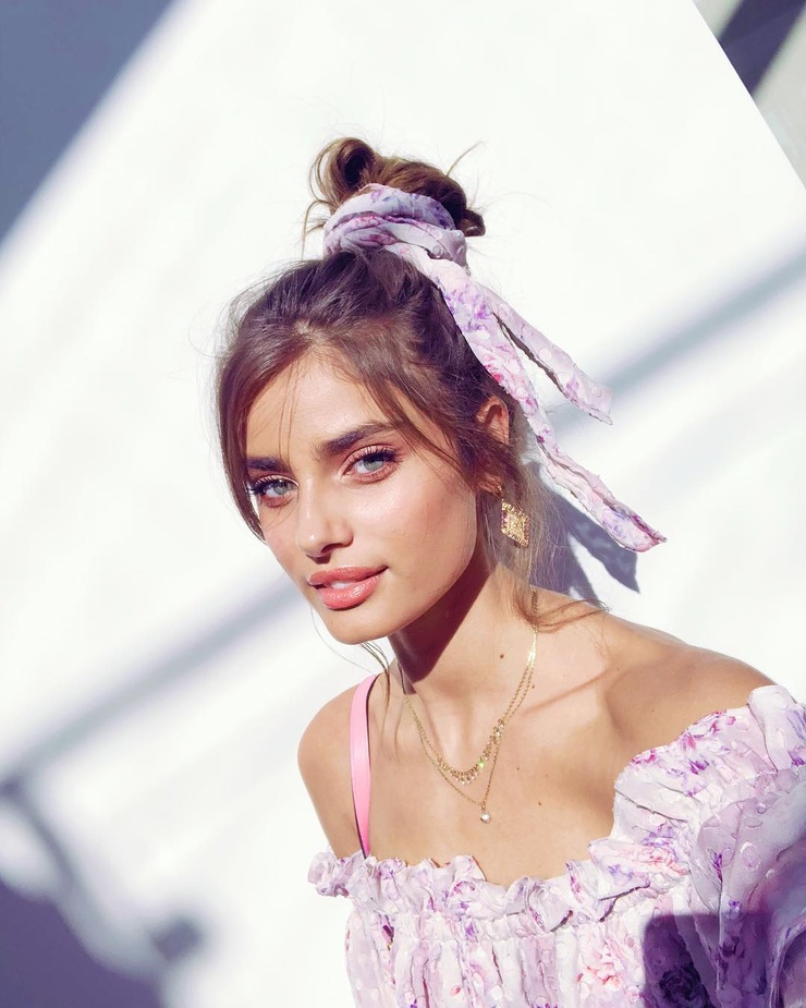 Taylor Marie Hill Taylor Marie Hill