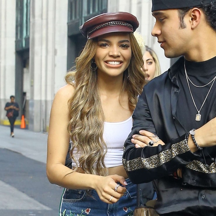 Leslie Grace Leslie Grace