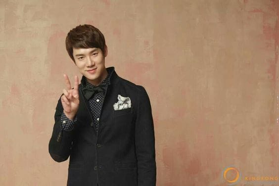 Yeon-Seok Yoo