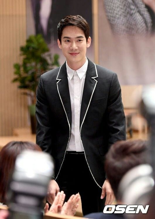 Yeon-Seok Yoo