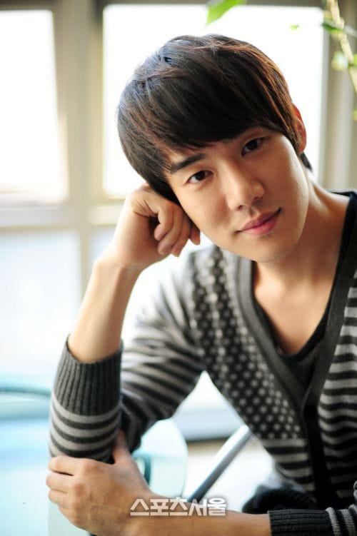 Yeon-Seok Yoo