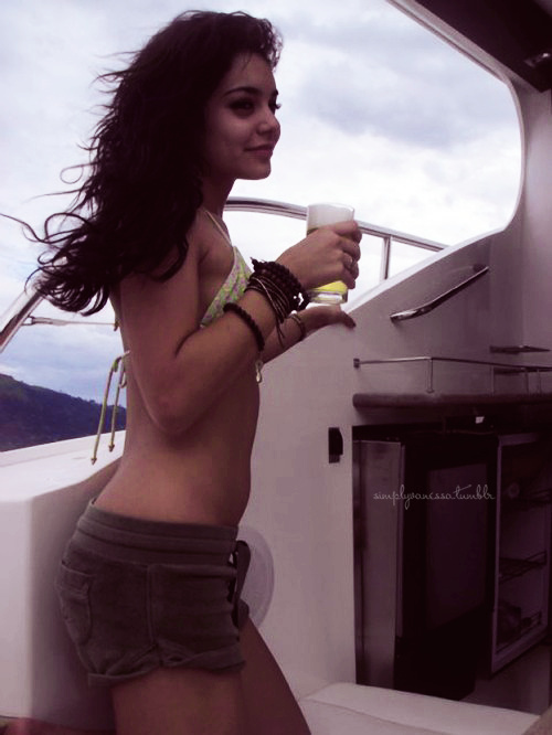 Vanessa Hudgens Vanessa Hudgens