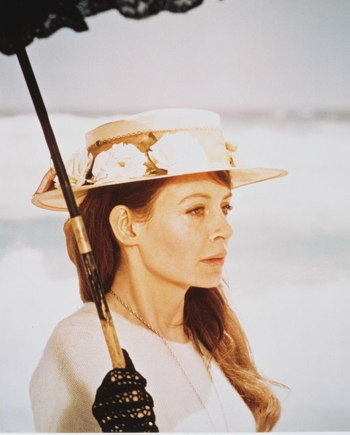 Sarah Miles Sarah Miles