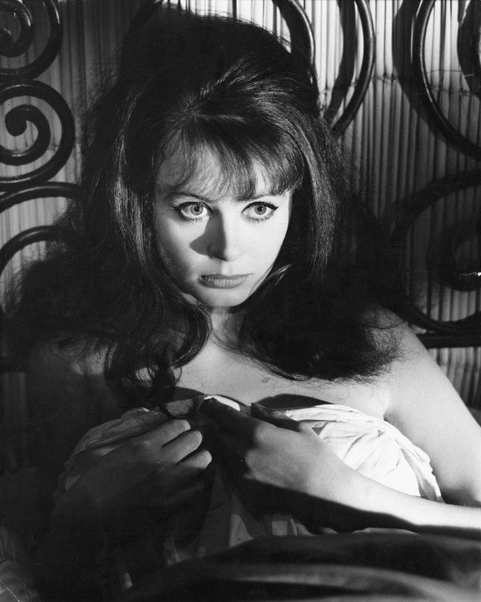Sarah Miles Sarah Miles