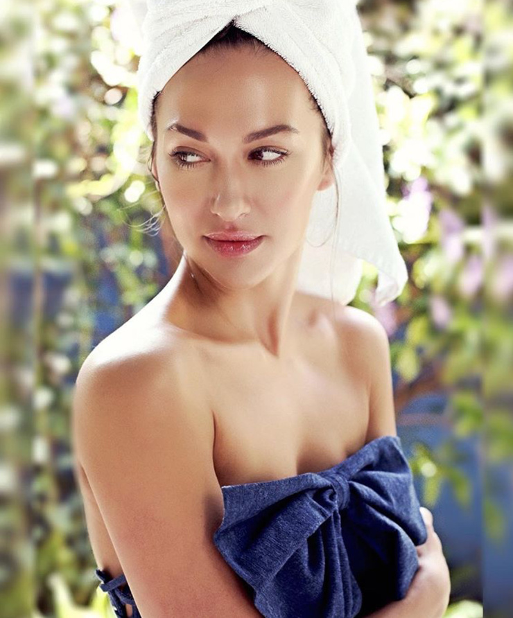 Tasya Teles Tasya Teles