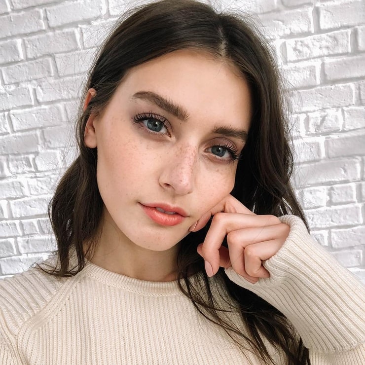 Jessica Clements