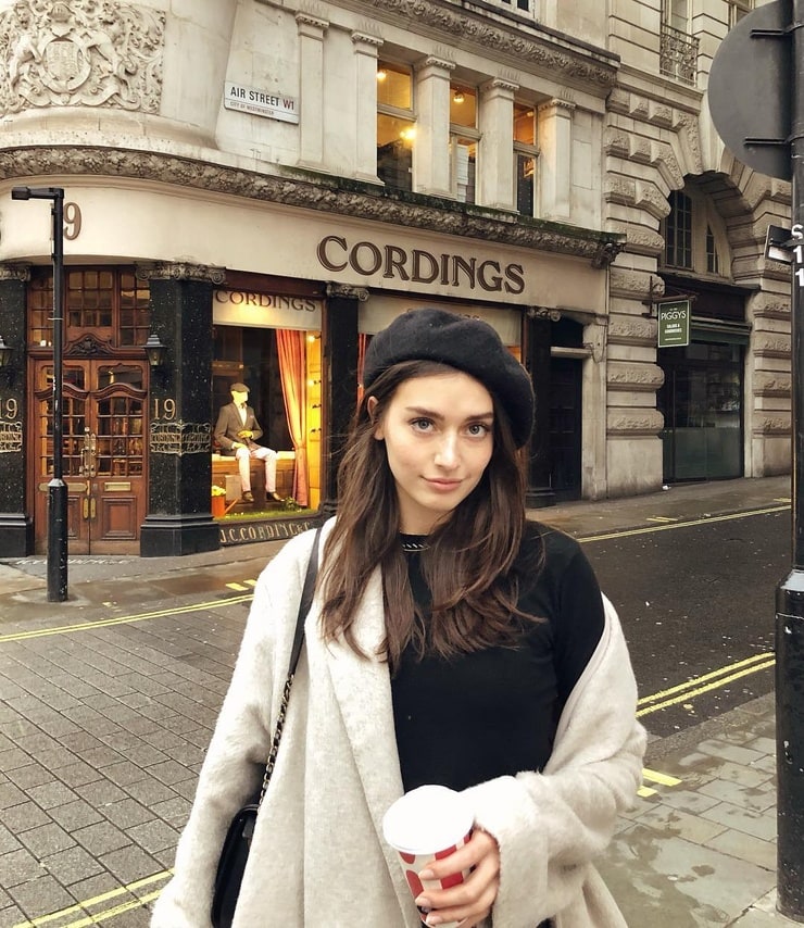 Jessica Clements Jessica Clements