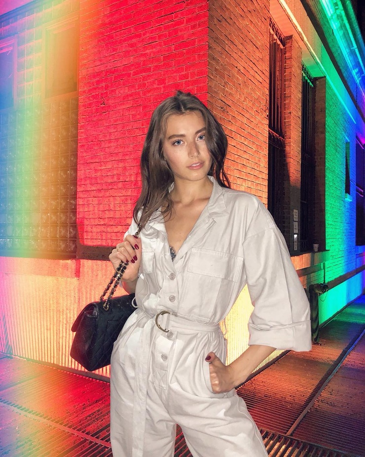 Jessica Clements Jessica Clements
