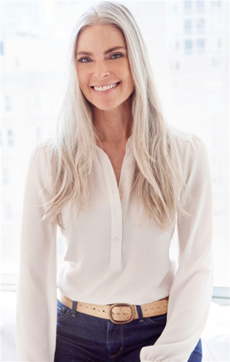 Roxanne Gould