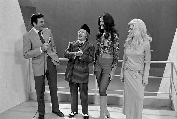 Mike Connors Mike Connors