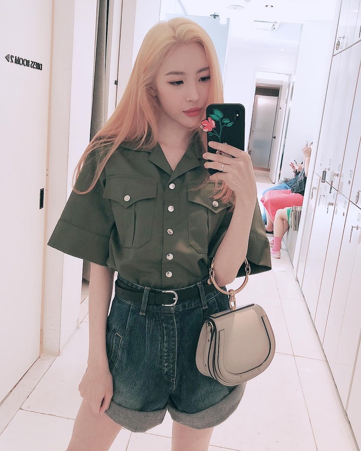 Lee Sunmi
