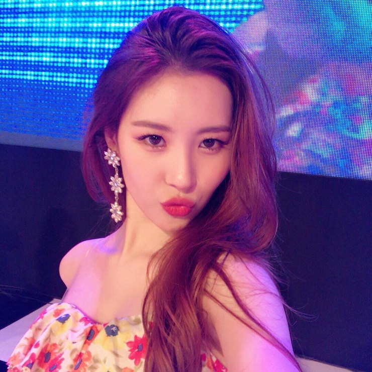 Lee Sunmi