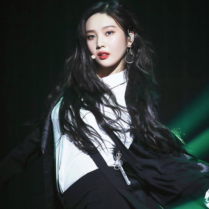 Joy (Park Soo Young)