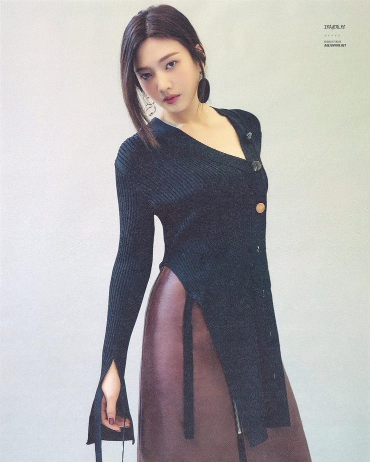 Joy (Park Soo Young)