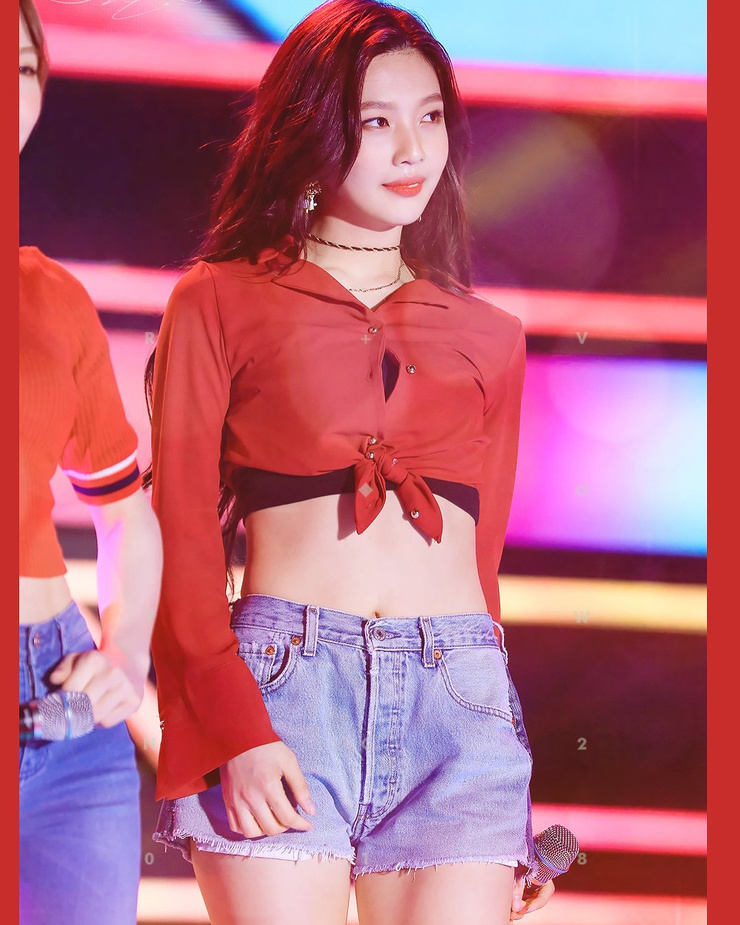 Joy (Park Soo Young)