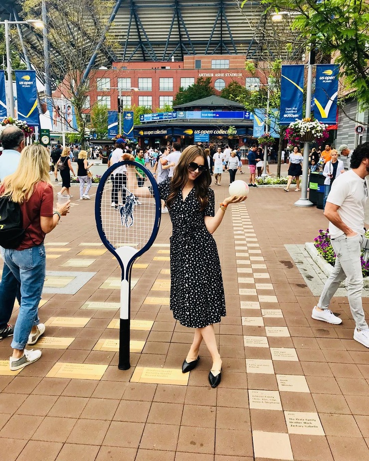 Lily Collins