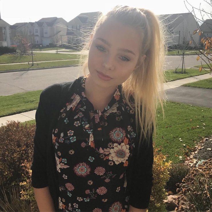 Gwen Rachel Gwen Rachel